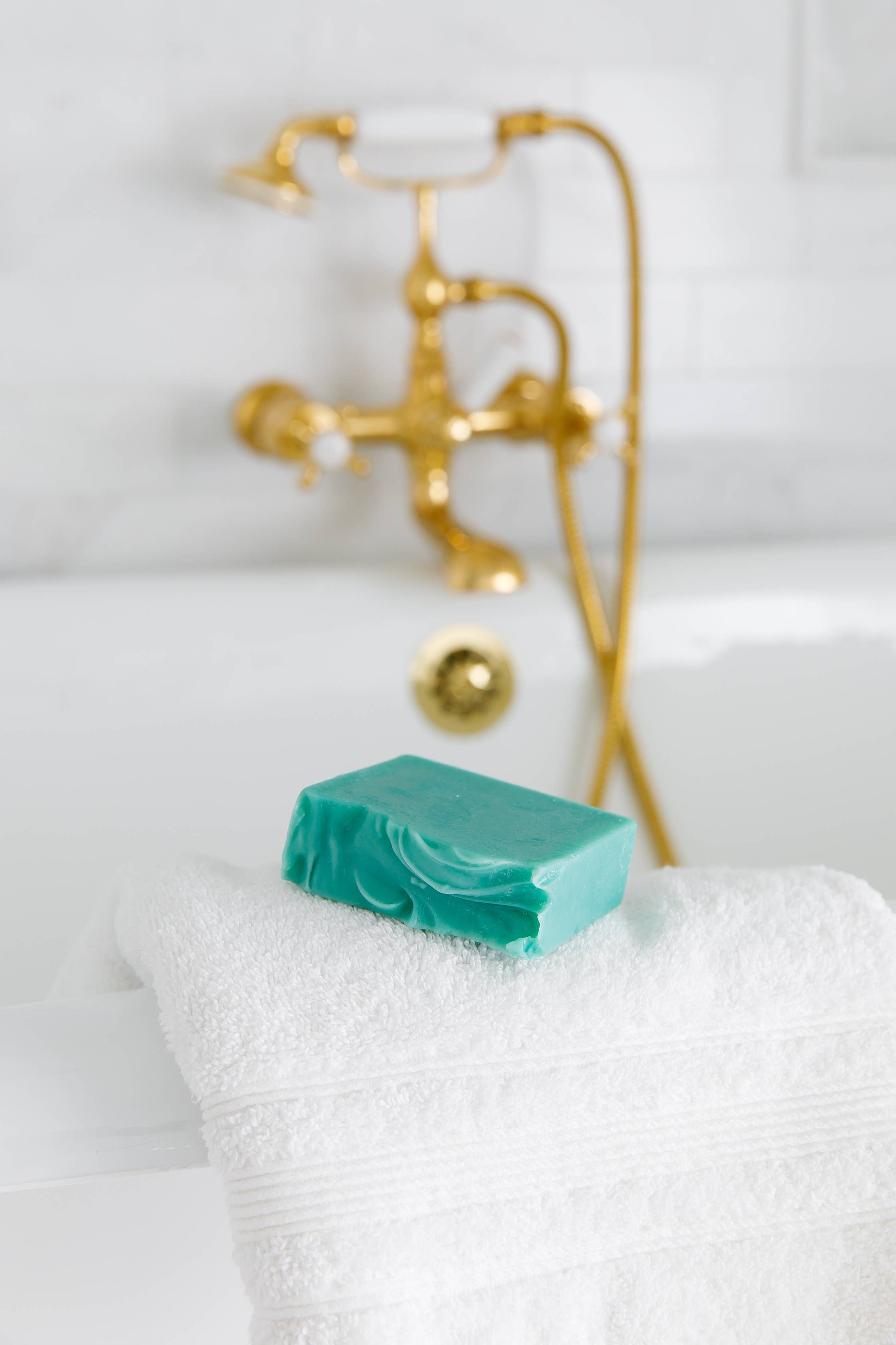 OLD WHALING CO. Sea La Vie Soap
