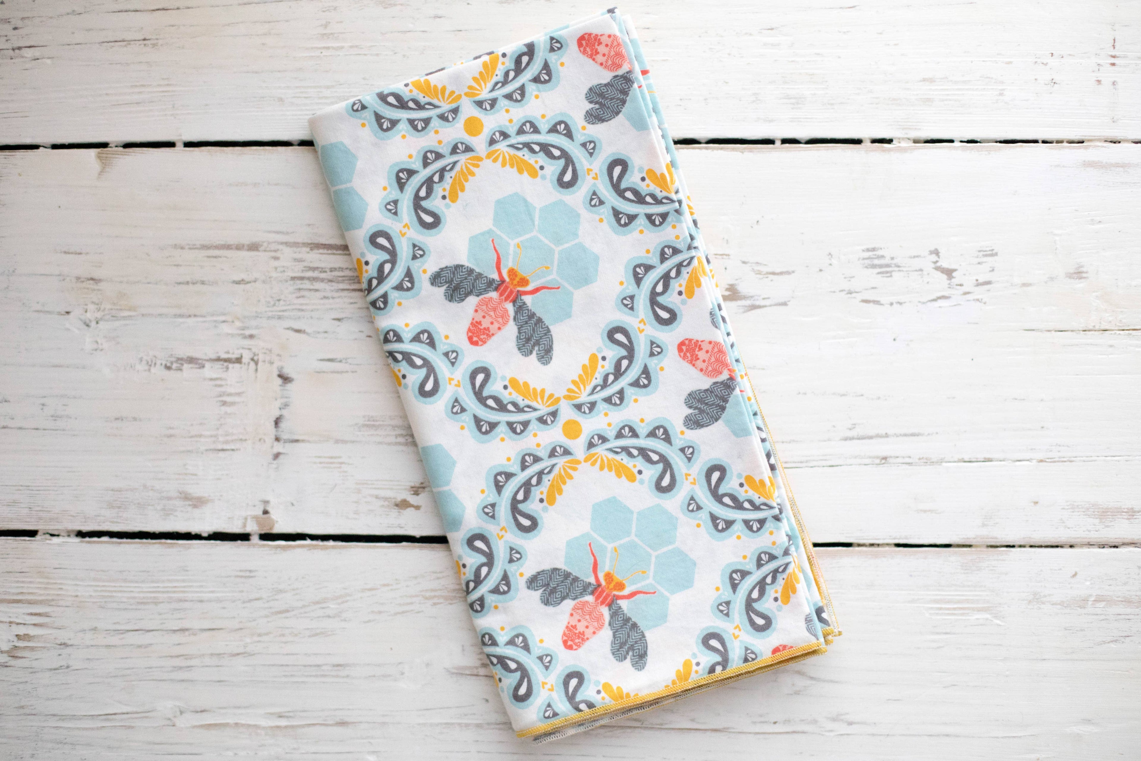 DOT AND ARMY-Honey Bee Cloth Napkins, set of four