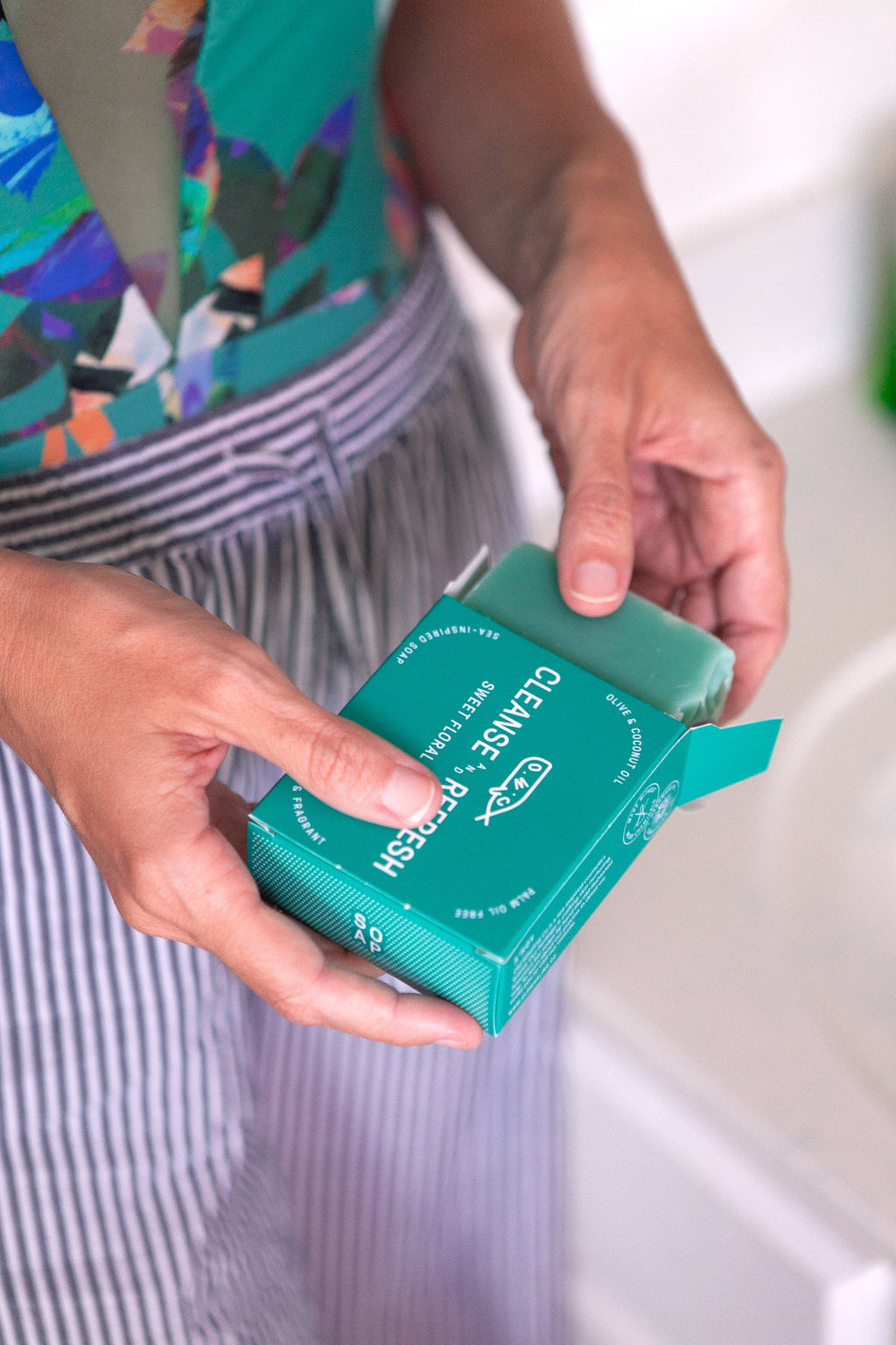 OLD WHALING CO. Sea La Vie Soap
