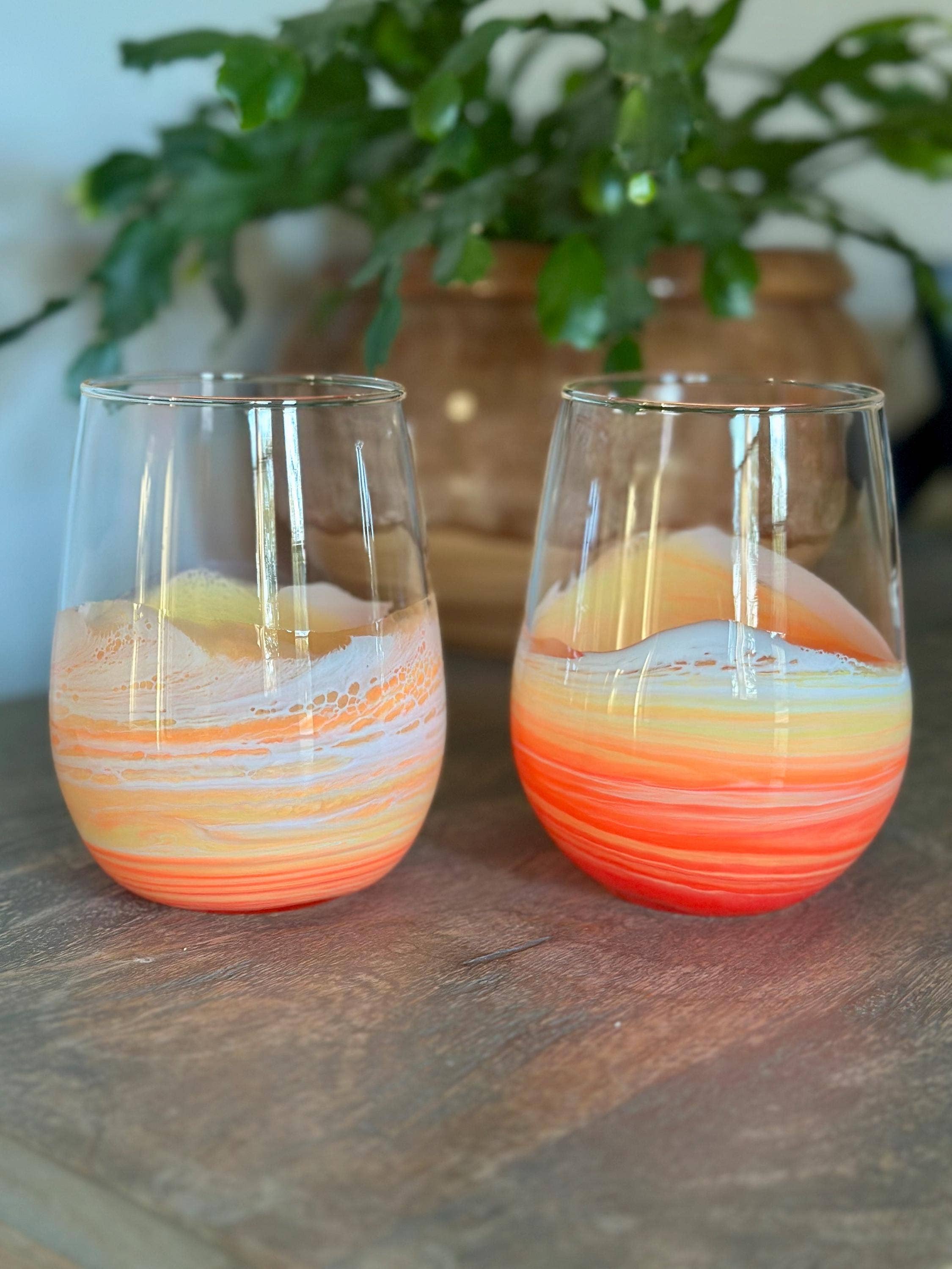 Resin Wave Sunset Stemless Wine Glass