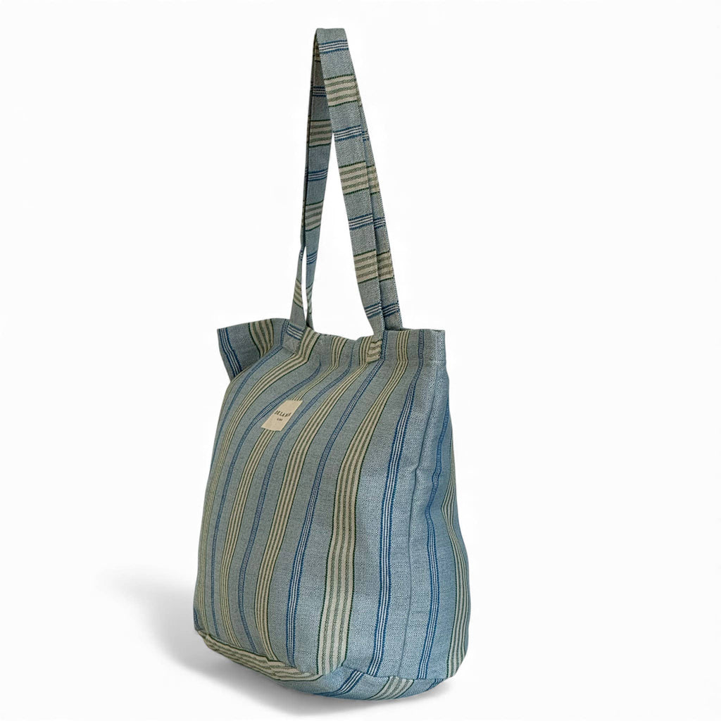 DE LA MUR -Large Zippered Bag Cata