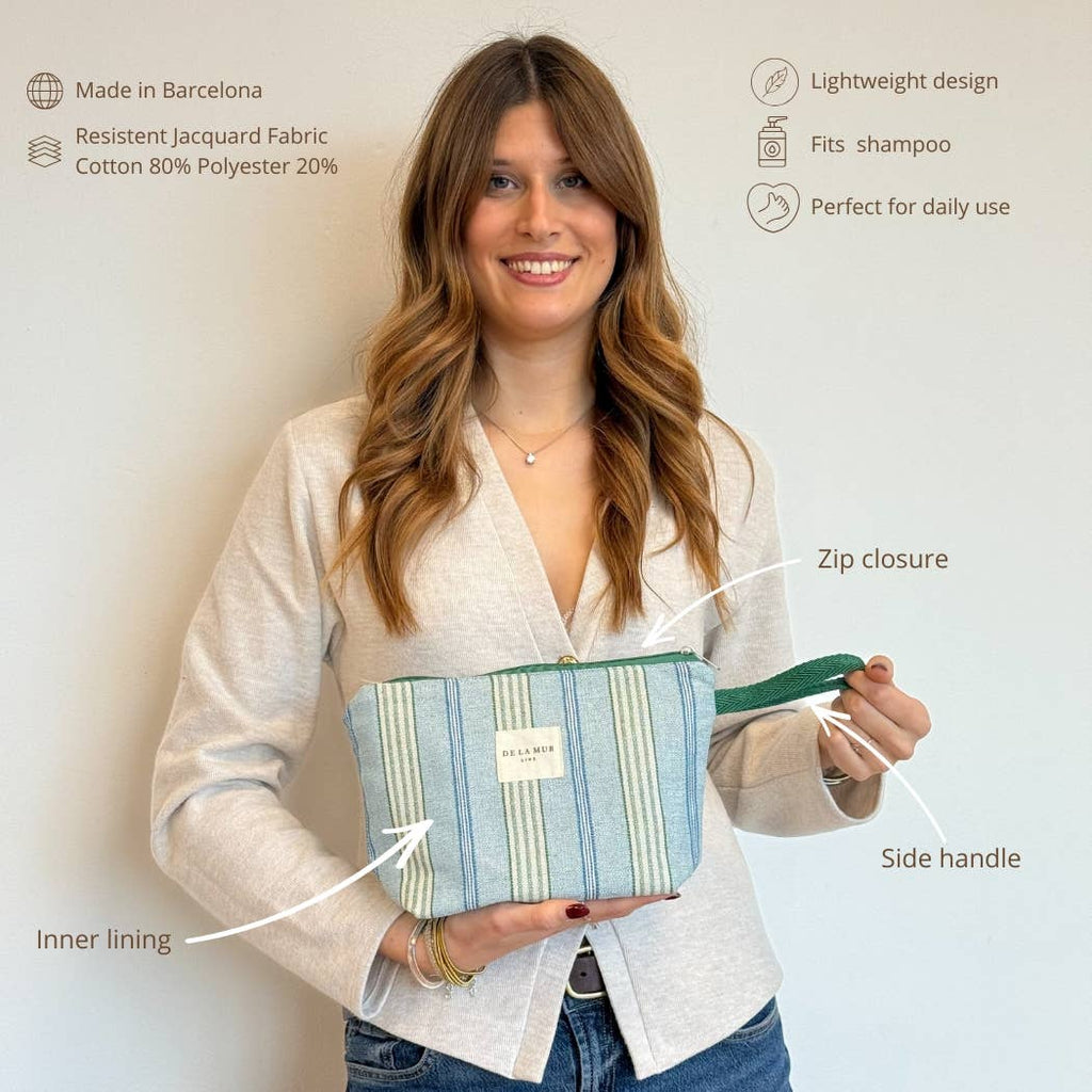 DE LA MUR -Large Makeup Bag Cata